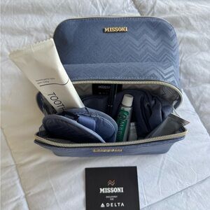 Missoni Blue Travel Toiletry Bag.  New. Opened only to show contents.